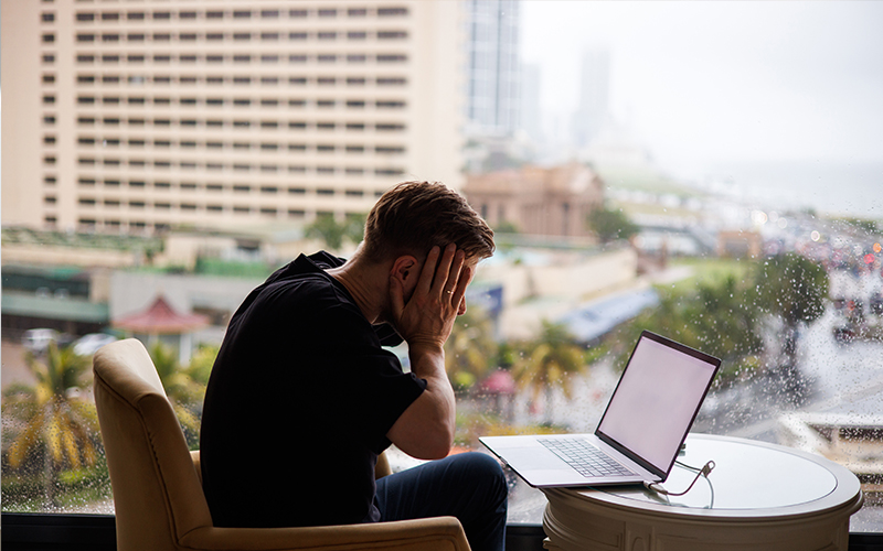 Digital Overload: How Constant Scrolling Is Affecting You